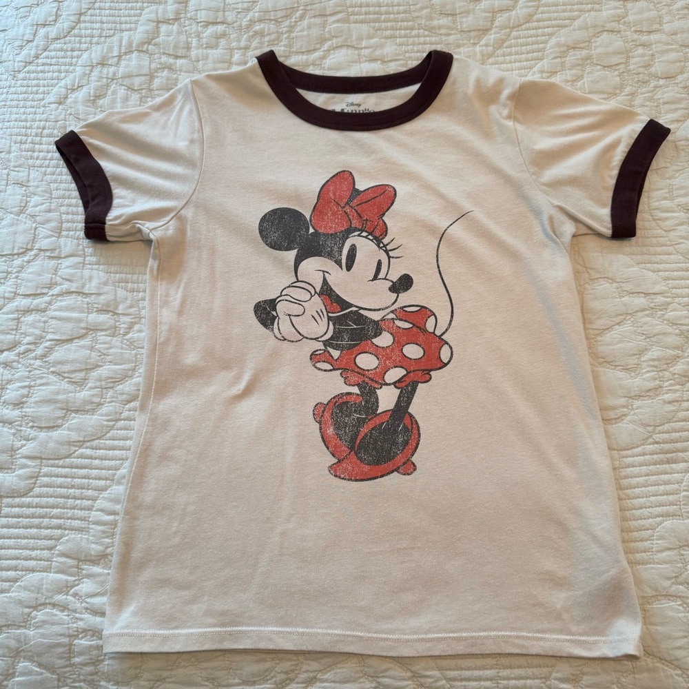 Disney Mickey Mouse t shirt size large